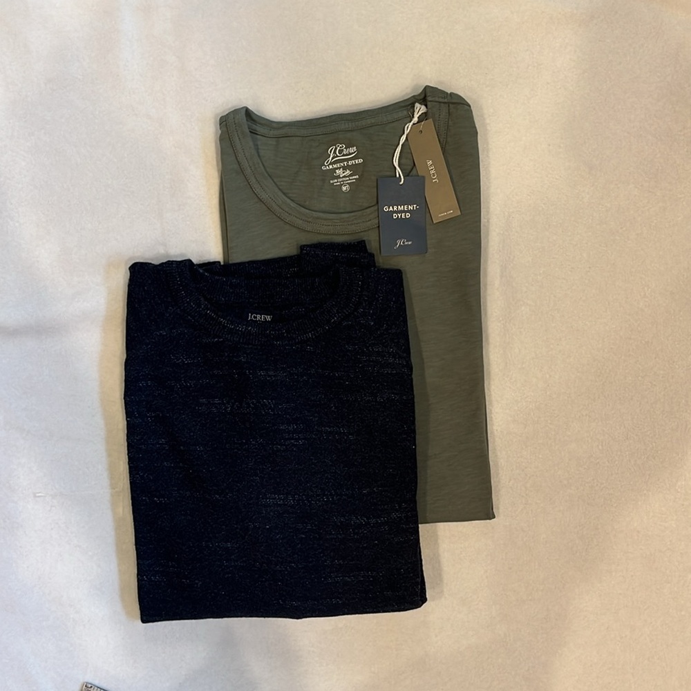 Men's Crewneck Long Sleeve Blue Sweater and Short Sleeve Green T Shirt - Medium